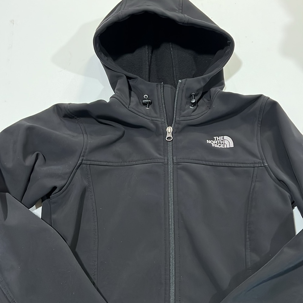 The North Face - small black hooded coat - Picture 3 of 12